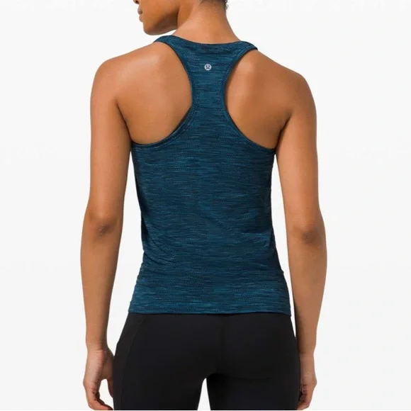Lululemon Swiftly Tech Racerback 2.0 - Picture 12 of 13